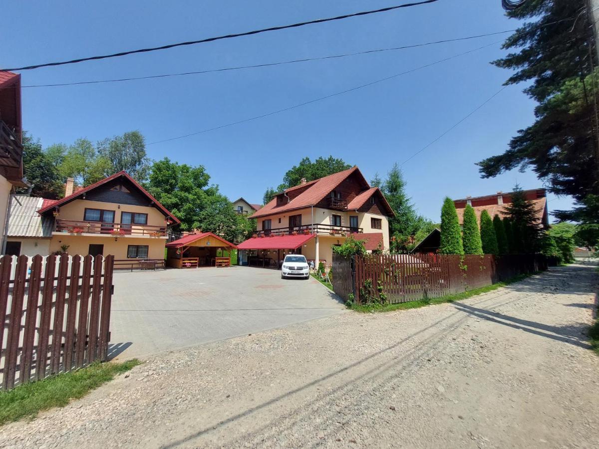 Pensiunea Mariana Bran  Bagian luar foto