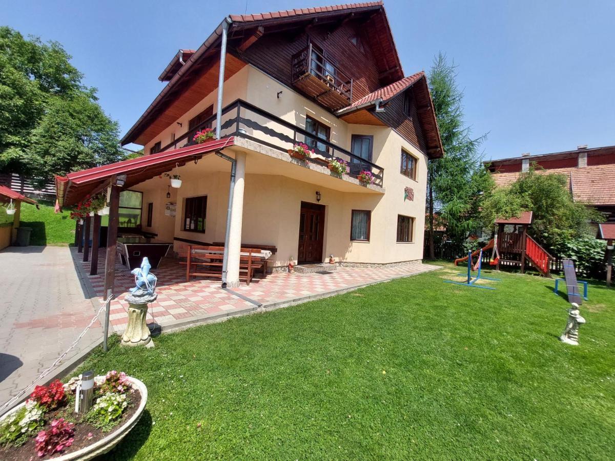 Pensiunea Mariana Bran  Bagian luar foto