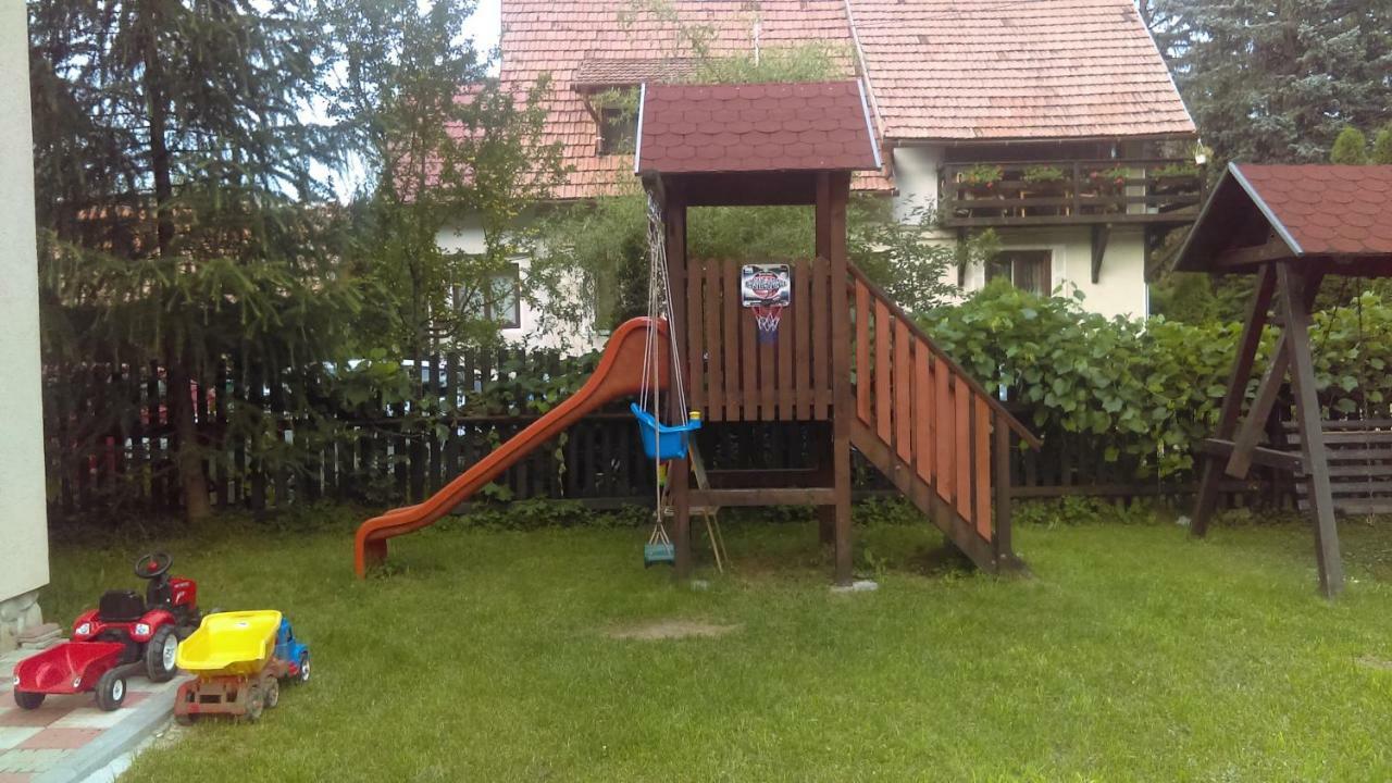 Pensiunea Mariana Bran  Bagian luar foto